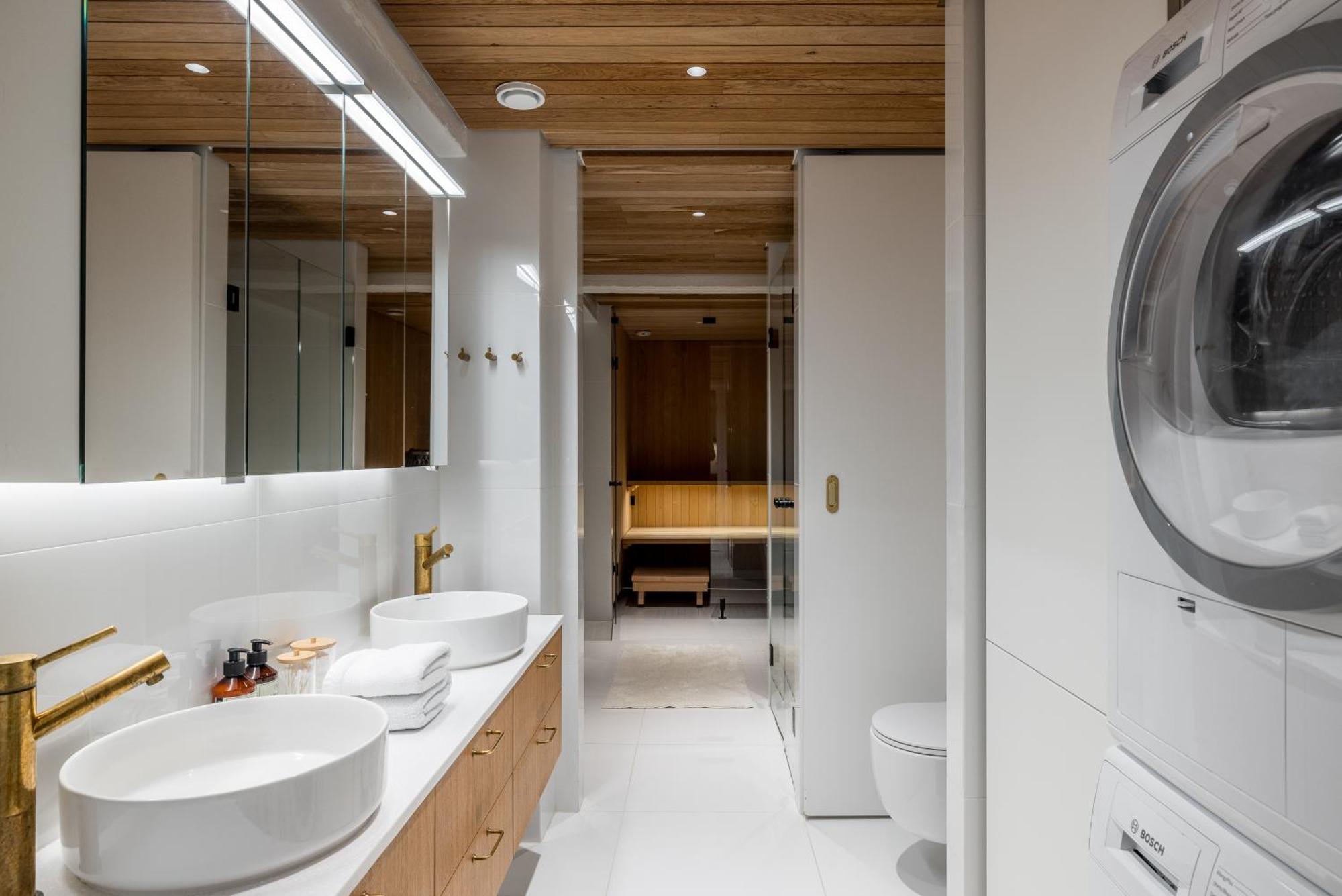 Apartment Deluxe House With Private Sauna At Kamppi Helsinki